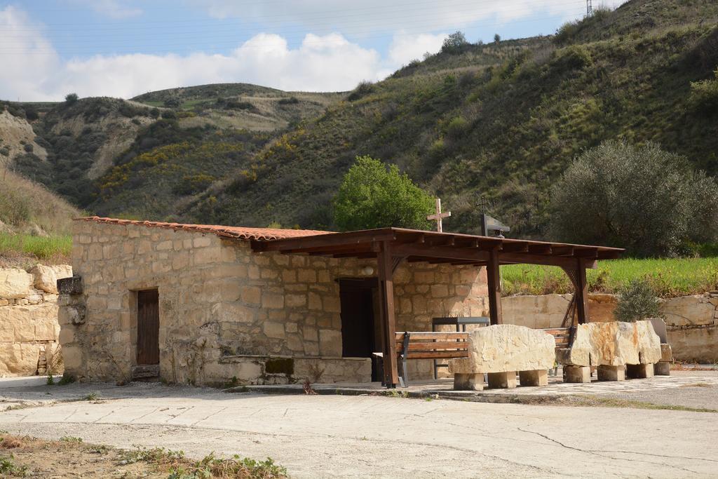 Amarakos Guesthouse Λειτουργεί Υπό Νέα Διεύθυνση Kato Akourdalia Exteriér fotografie